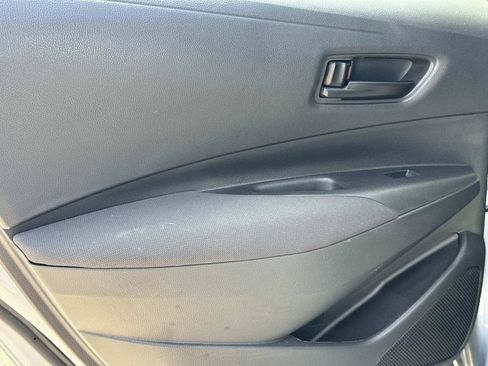 Used 2024 Toyota Corolla LE FWD image 12