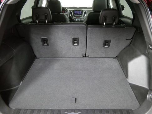 Used 2019 Chevrolet Equinox Premier AWD/4WD image 6