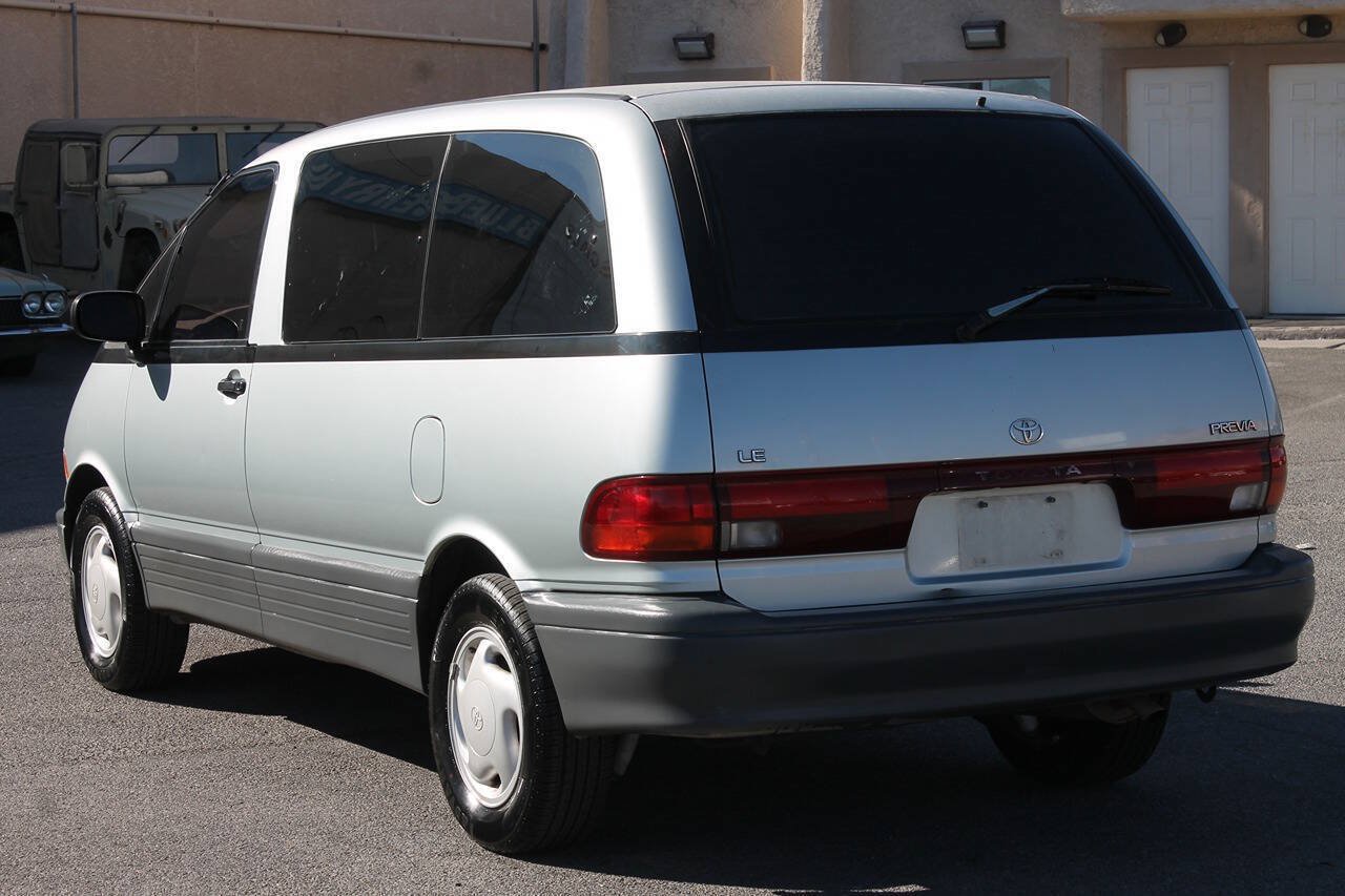 Used 1991 Toyota Previa LE RWD image 5