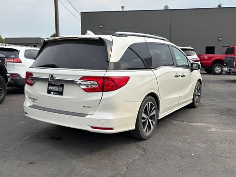 Used 2018 Honda Odyssey Elite image 5