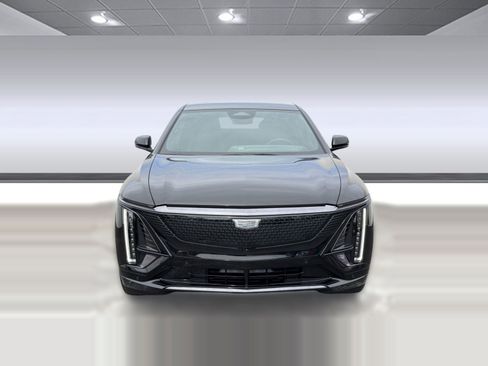 New 2026 Cadillac Lyriq Sport w/ LPO, Floor Liner Package RWD image 5