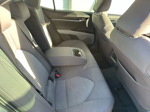 Used 2021 Toyota Camry LE FWD image 12