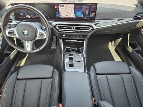 Used 2024 BMW 330i Sedan w/ M Sport Package RWD image 25