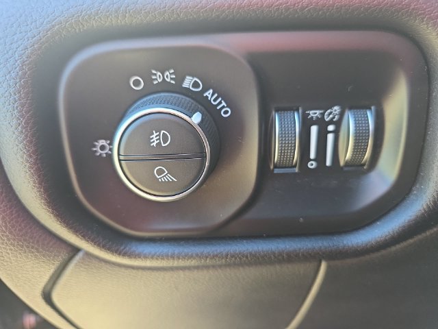 Used 2022 RAM 2500 Laramie AWD/4WD image 26
