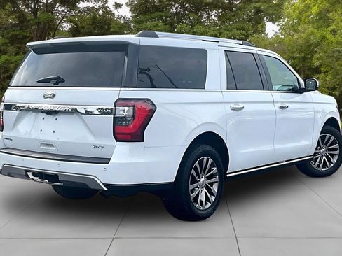 Used 2018 Ford Expedition Max Limited RWD image 2