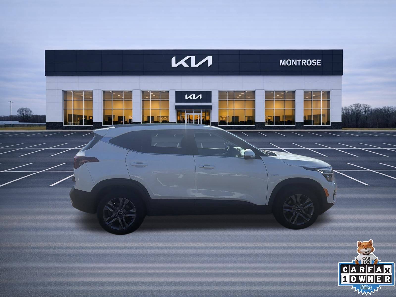 Used 2023 Kia Seltos S w/ Navigation Package AWD/4WD image 4