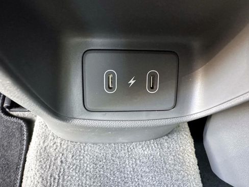 Used 2025 Hyundai Elantra Sport FWD image 14