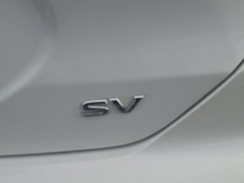 Used 2024 Nissan Kicks SV w/ Interior Electronics Package FWD image 8