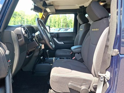 Used 2013 Jeep Wrangler Sahara w/ Connectivity Group AWD/4WD image 14
