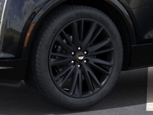 New 2026 Cadillac Lyriq Sport w/ LPO, Bronce Accent Package AWD/4WD image 9