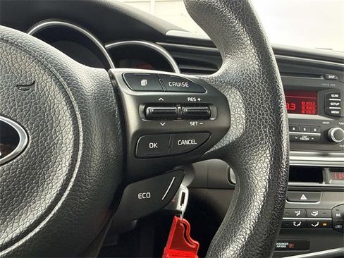 Used 2015 Kia Optima LX image 26