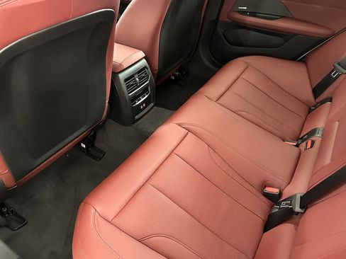 Used 2025 BMW i4 eDrive40 w/ Premium Package image 4