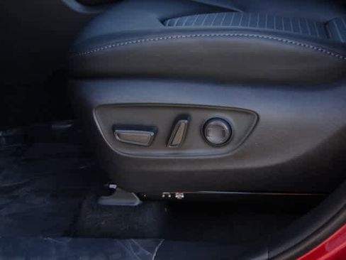 Used 2026 Toyota Highlander XSE image 17