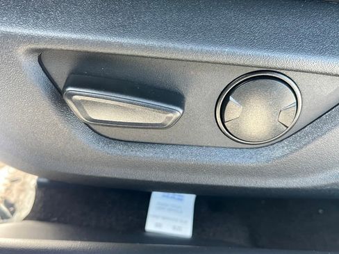 New 2025 Ford Mustang Coupe image 17