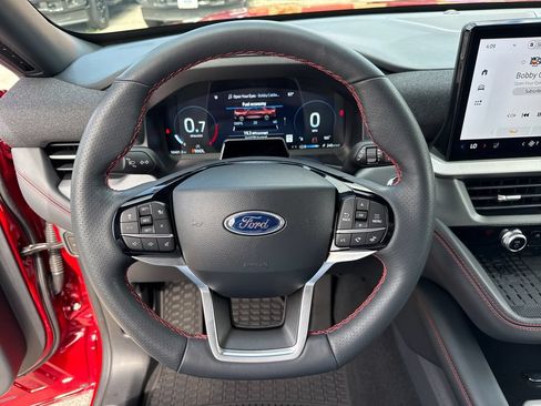 Certified 2025 Ford Explorer ST-Line w/ Premium Package RWD image 15