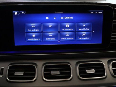 Used 2024 Mercedes-Benz GLE 350 4MATIC w/ AMG Line Exterior image 9