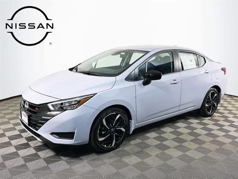 Used 2025 Nissan Versa SR w/ Trunk Package FWD image 1