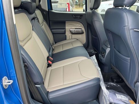 New 2026 Ford Maverick Lariat image 14