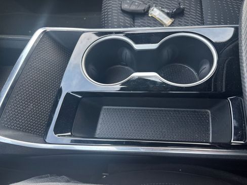 Used 2025 Chevrolet Equinox LT image 39