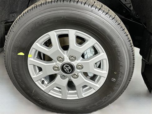 New 2026 Toyota Tacoma SR5 image 30