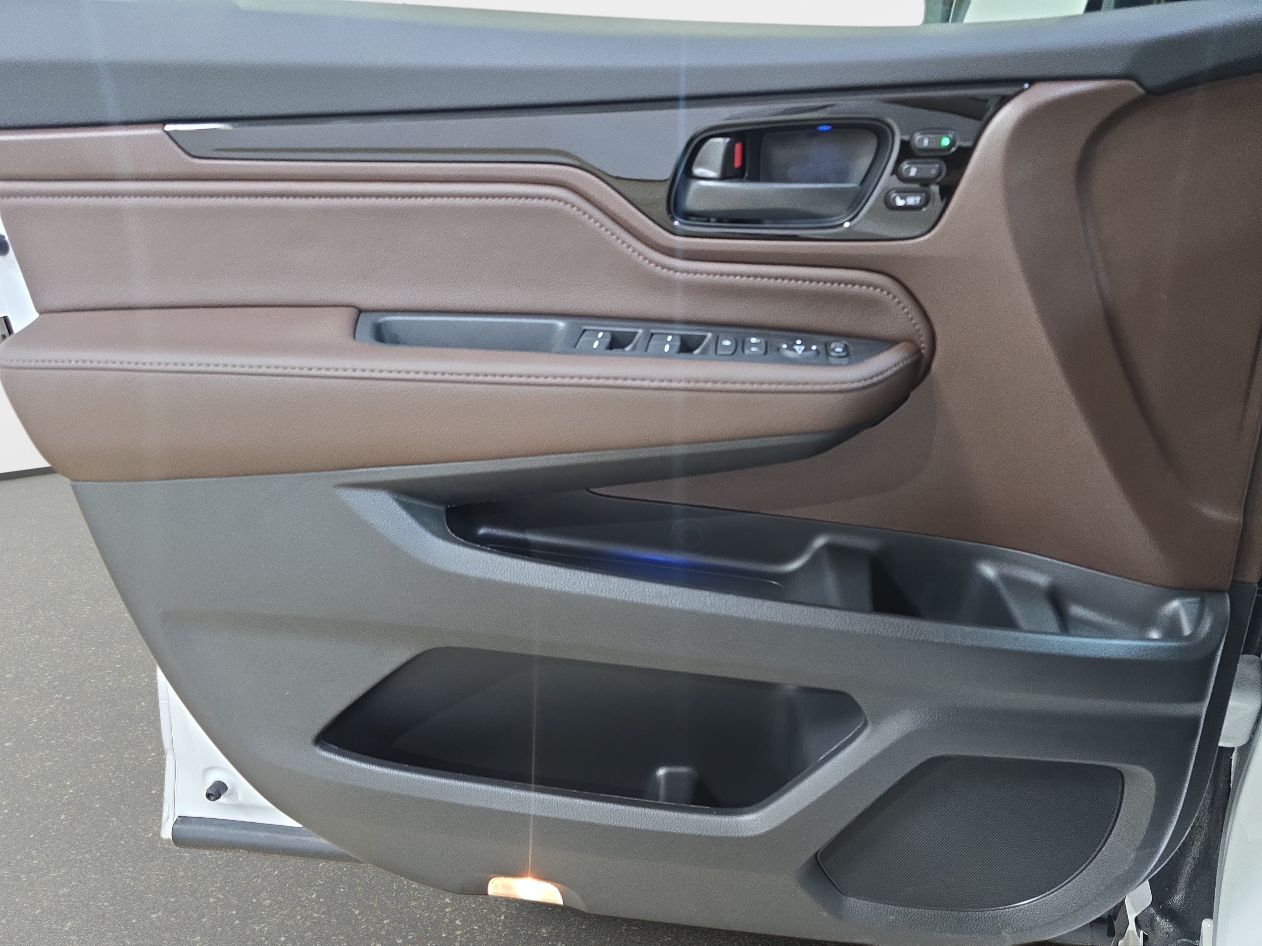 New 2026 Honda Odyssey Touring image 24