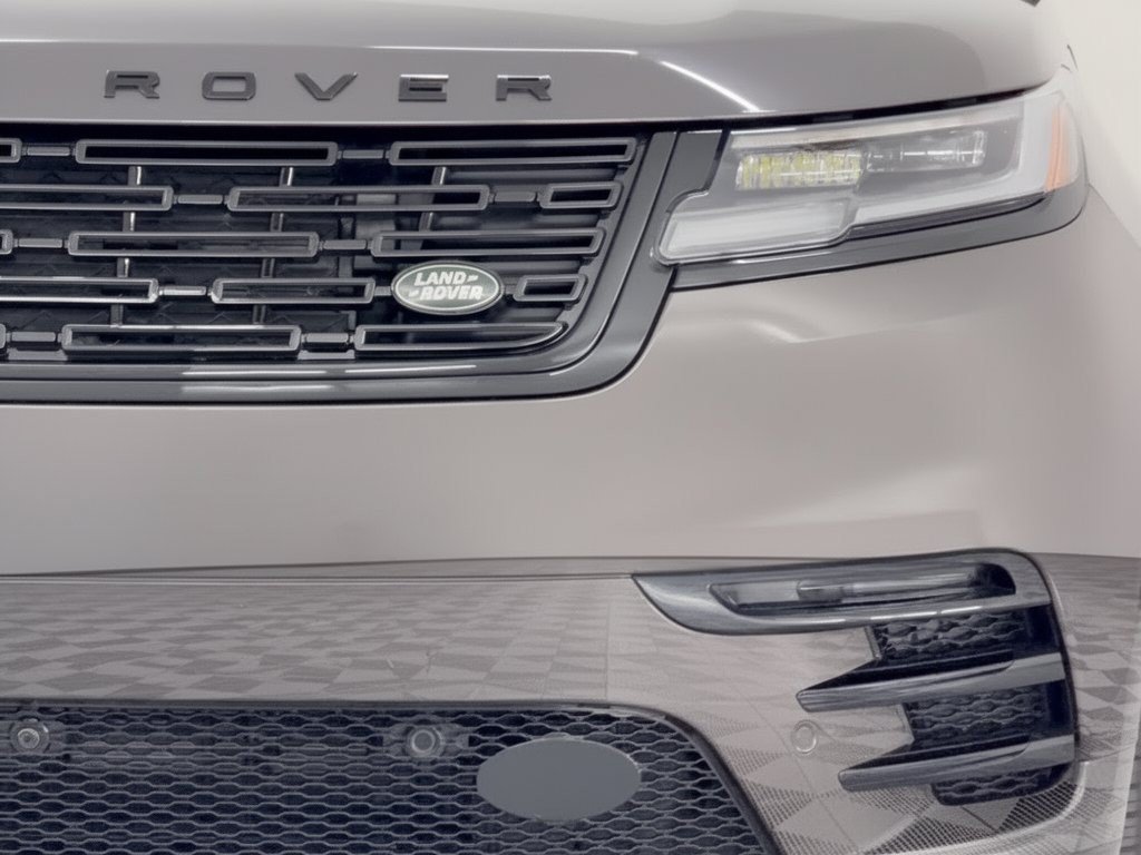 Certified 2026 Land Rover Range Rover Velar Dynamic SE AWD/4WD image 12