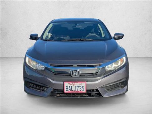 Used 2017 Honda Civic EX image 2
