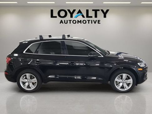 Used 2019 Audi Q5 2.0T Premium Plus w/ Premium Plus Package AWD/4WD image 6