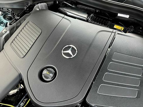 New 2026 Mercedes-Benz GLC 300 image 19