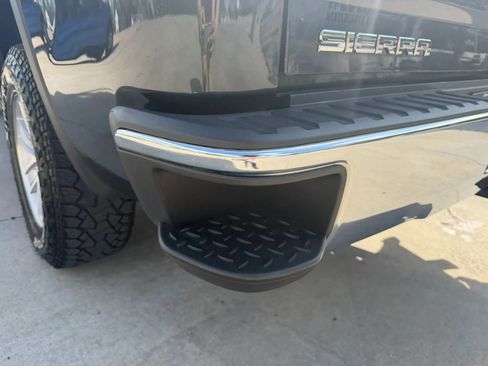 Used 2018 GMC Sierra 1500 SLE w/ SLE Value Package AWD/4WD image 41