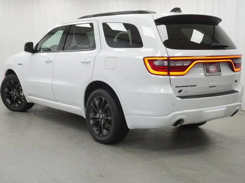 Certified 2023 Dodge Durango R/T w/ Blacktop Package AWD/4WD image 14
