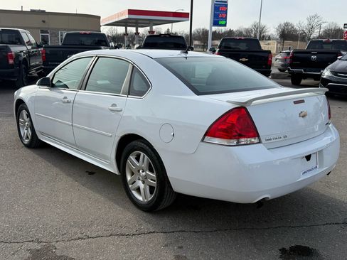 Used 2016 Chevrolet Impala LT FWD image 7