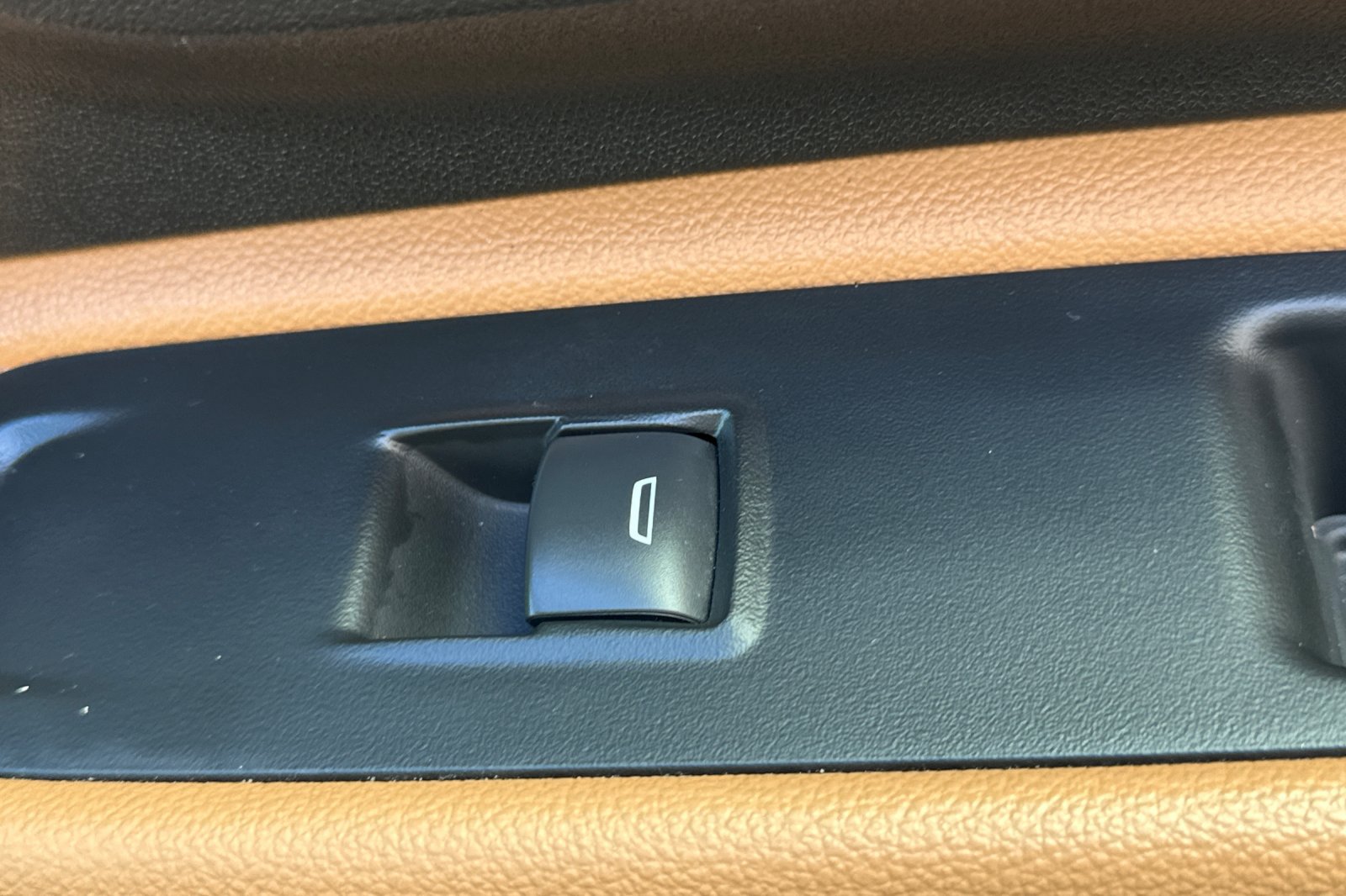 Used 2021 GMC Terrain SLT AWD/4WD image 22