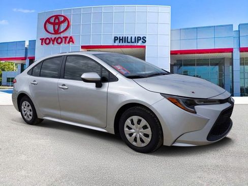 Used 2021 Toyota Corolla L image 1
