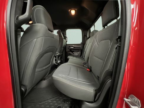 Used 2022 RAM 1500 Big Horn w/ Night Edition AWD/4WD image 33