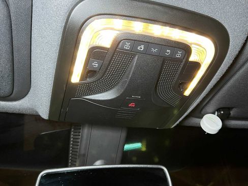 Used 2025 Mercedes-Benz Sprinter 2500 image 28