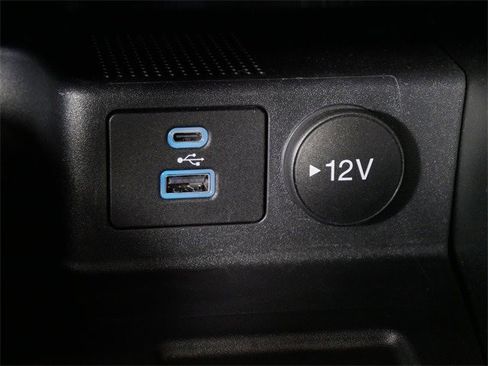 Certified 2022 Ford Escape SE w/ Cold Weather Package image 21