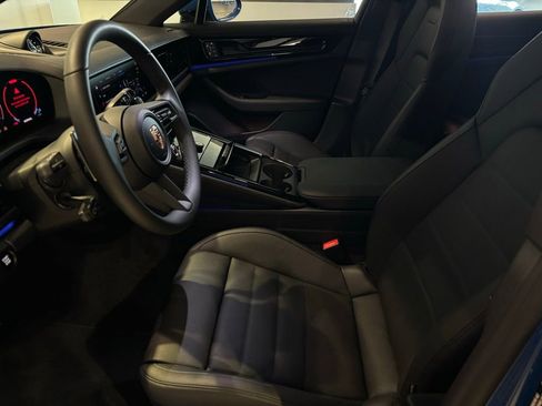 Used 2026 Porsche Panamera 4 AWD/4WD image 6