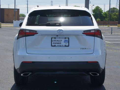 Used 2016 Lexus NX 200t FWD w/ Premium Package image 3