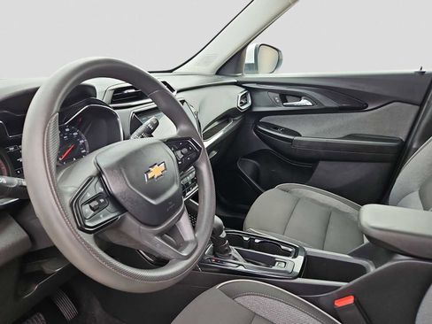 Used 2023 Chevrolet TrailBlazer LT w/ Convenience Package image 10