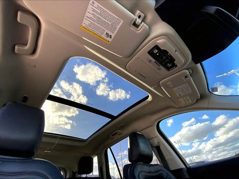 Used 2025 Lincoln Aviator Reserve w/ Jet Appearance Package image 14