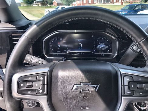 Used 2023 Chevrolet Silverado 1500 RST image 14