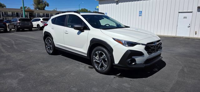 Used 2025 Subaru Crosstrek 2.5i Premium AWD/4WD image 2