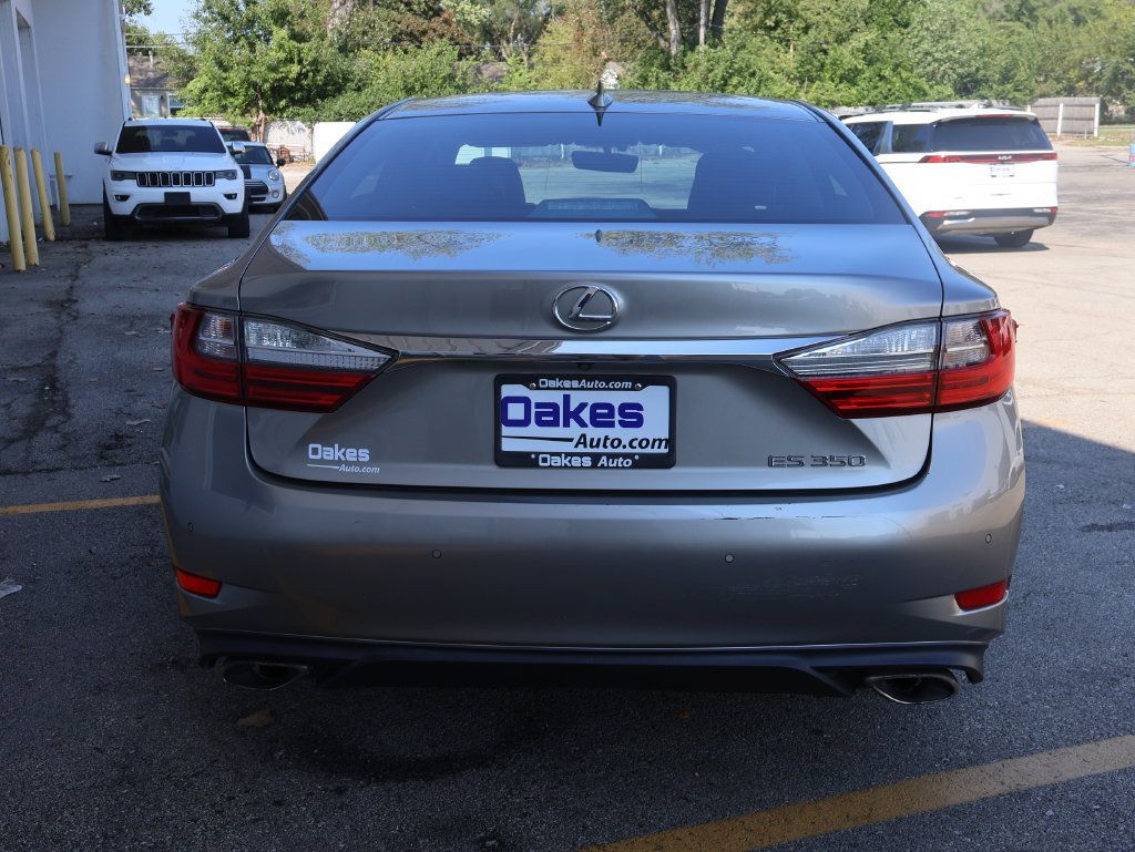 Used 2016 Lexus ES 350 w/ Premium Package w/Wood Trim FWD image 5