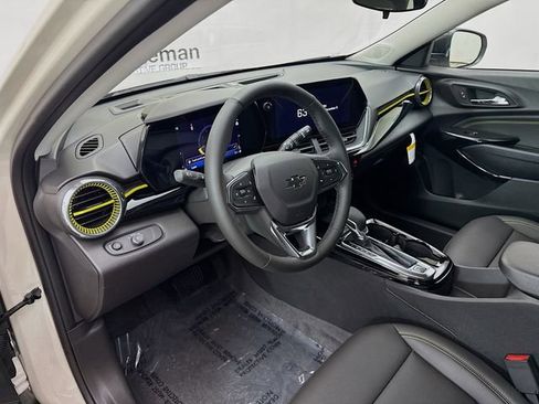 New 2026 Chevrolet Trax ACTIV image 11