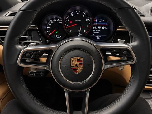 Used 2020 Porsche Macan S AWD/4WD image 30