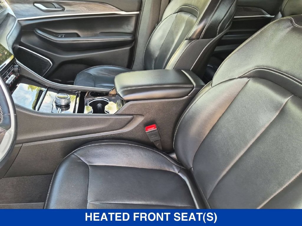 Used 2021 Jeep Grand Cherokee L Limited AWD/4WD image 14