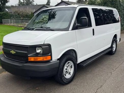 Used 2014 Chevrolet Express 2500 LS RWD image 1