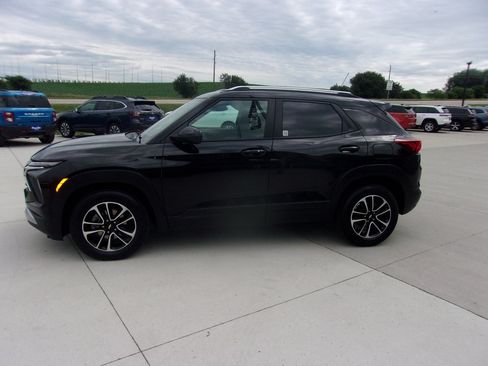 Used 2024 Chevrolet TrailBlazer LT w/ Driver Confidence Package FWD image 7