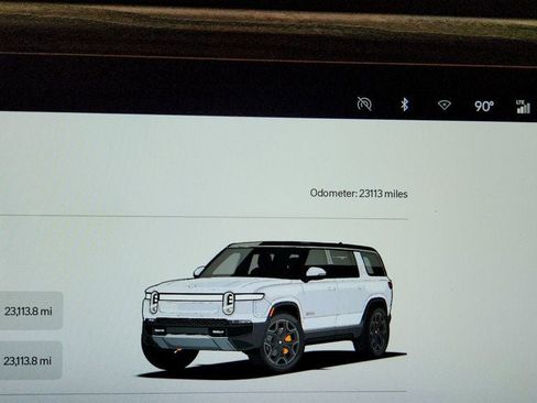 Used 2024 Rivian R1S Adventure AWD/4WD image 15